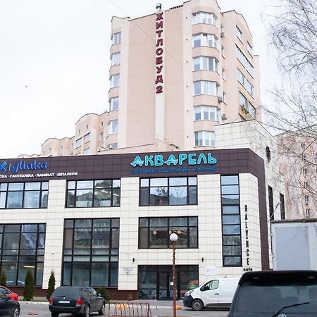 Новобудова рн авторинку, тц Адреналін сіті Луцьк Екстер'єр фото